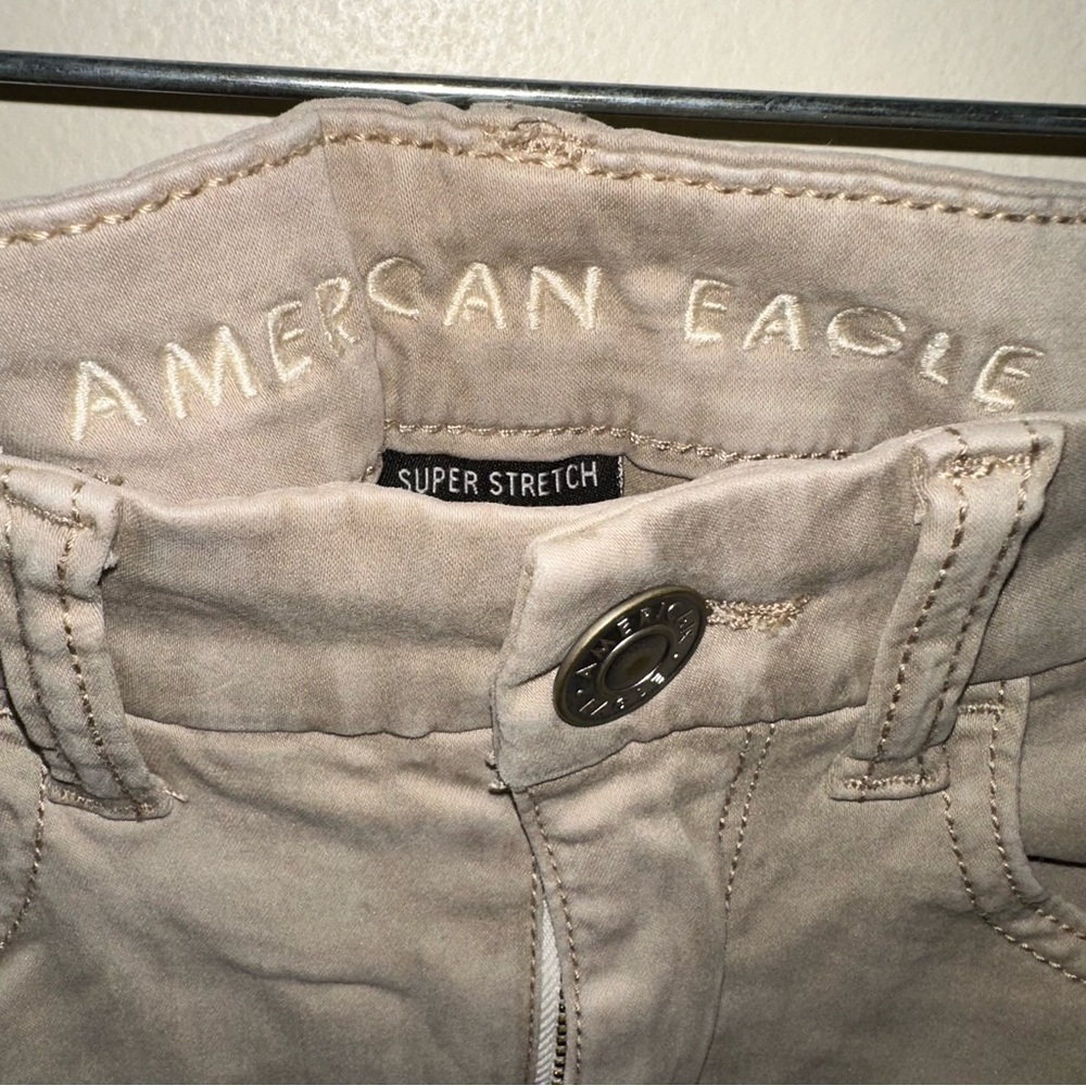 EUC American Eagle Jeans - Picture 3 of 4
